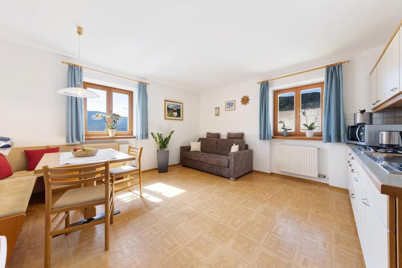 Moar Im Rumsein - Apt Etschblick San Genesio Atesino Luaran gambar