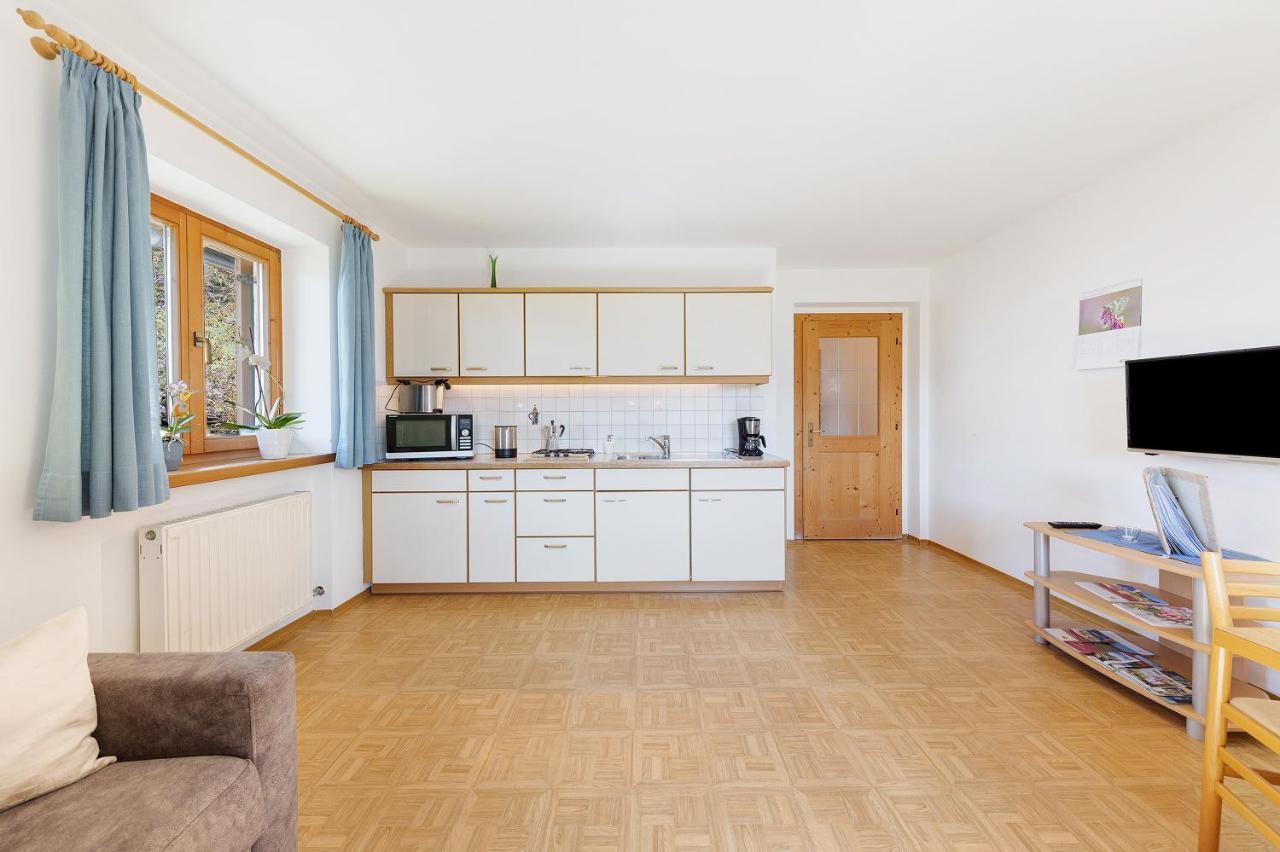 Moar Im Rumsein - Apt Etschblick San Genesio Atesino Luaran gambar